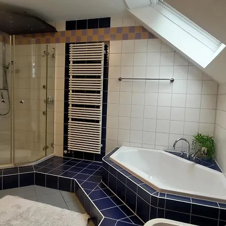 Dreiseetal * Dorf Erbach